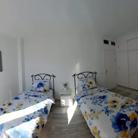 Luxurious 3 Bedroom In The Heart Of Alhaurin Golf Apartment *